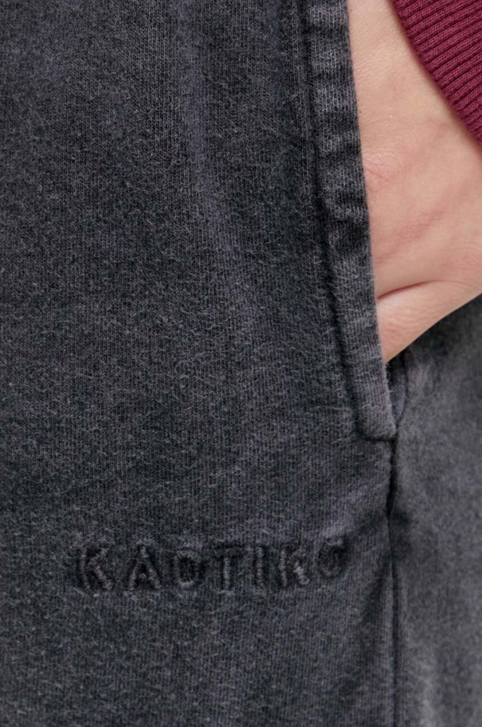 Kaotiko spodnie dresowe AI001.01.M002