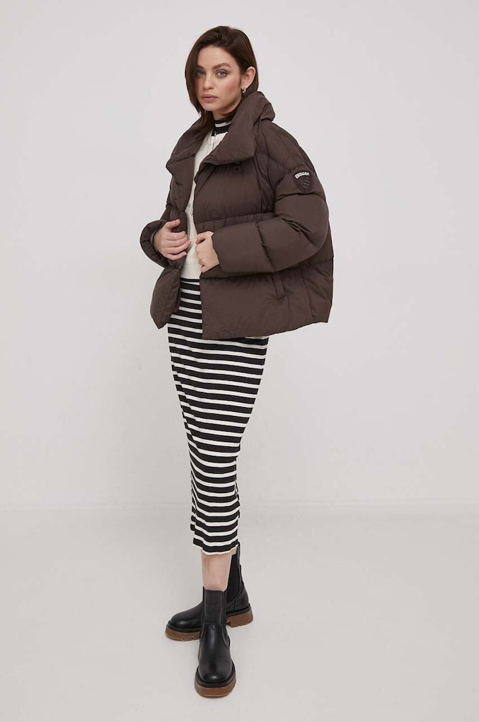 Šaty Tommy Hilfiger WW0WW40610 černá SS24