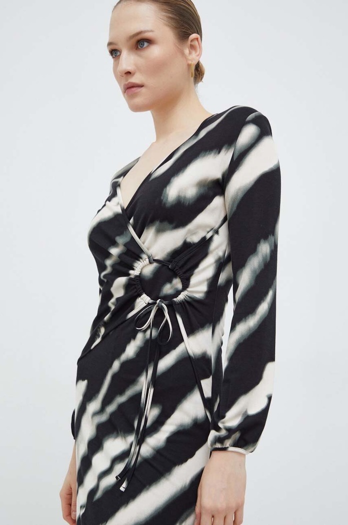 Šaty Weekend Max Mara čierna 2415621061600