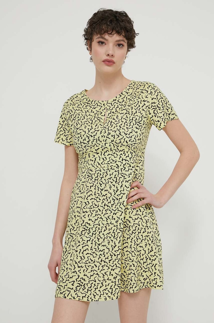Obleka Volcom B1312418 rumena SS24