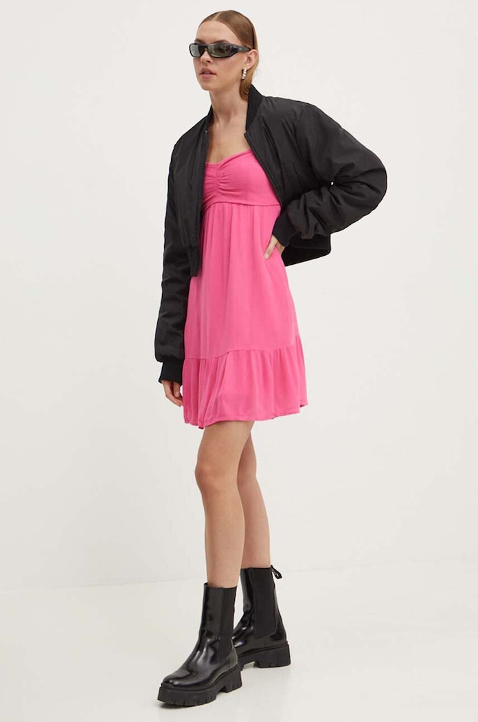 Šaty Hollister Co. KI359.4187.620 ružová SS24