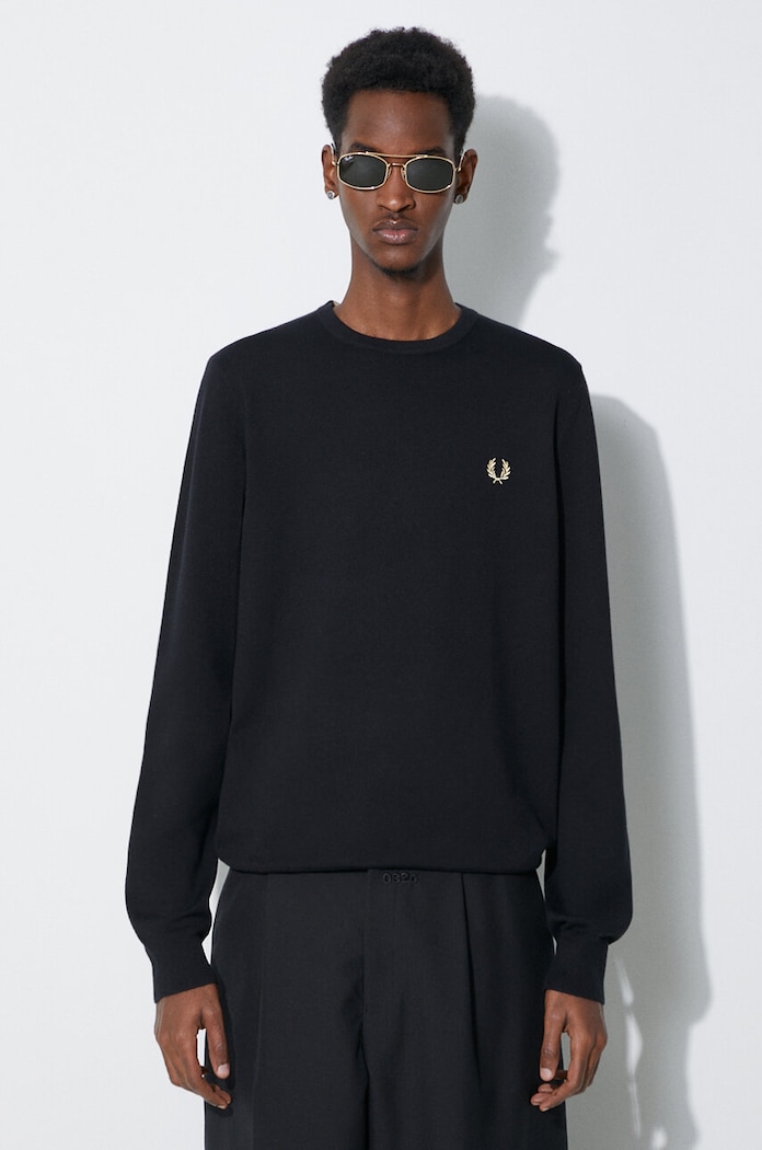 Fred Perry maglione in lana Classic Crew Neck Jumper applique nero K9601.198