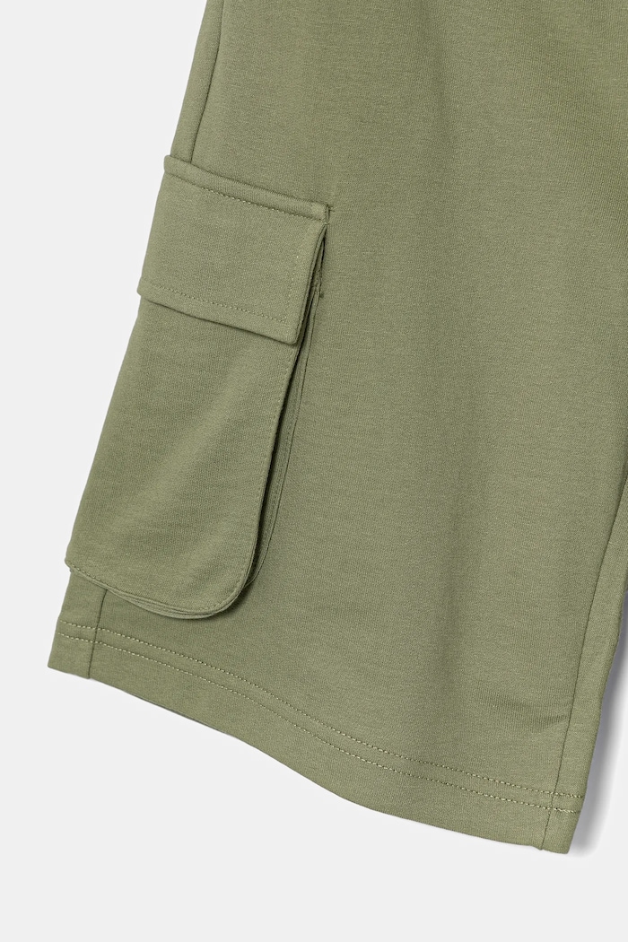 Chłopiec United Colors of Benetton szorty bawełniane 39DJC902N.G.Seasonal zielony