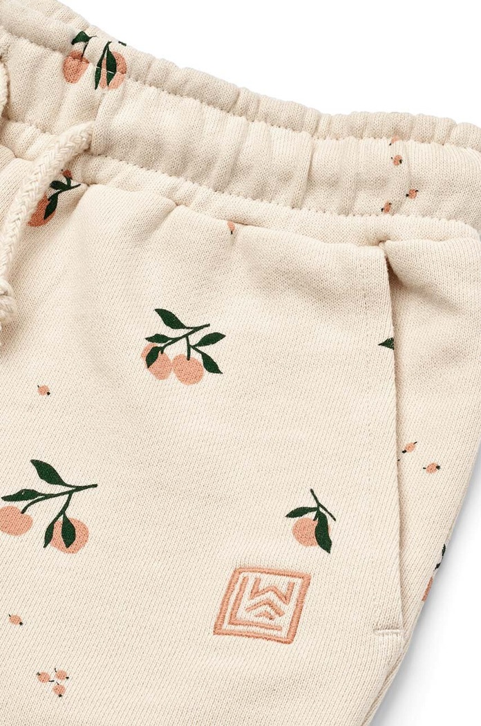 Liewood szorty bawełniane dziecięce Gram Printed Sweatshorts różowy LW17097