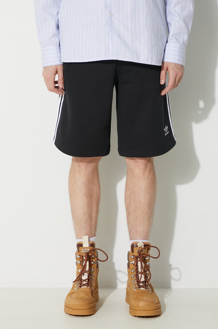 adidas Originals szorty bawełniane Adicolor 3-Stripes dzianina czarny IU2337