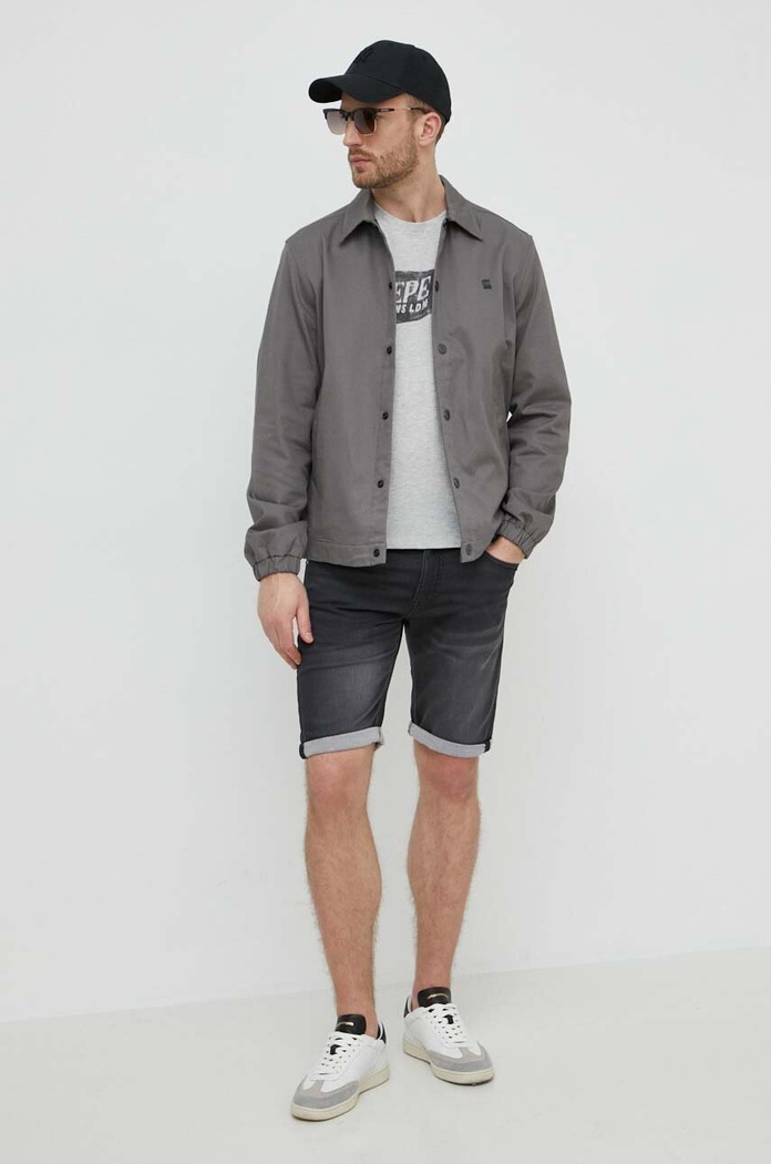 Pepe Jeans Pantaloni scurti jeans SLIM GYMDIGO SHORT PM801075XG7 negru SS24