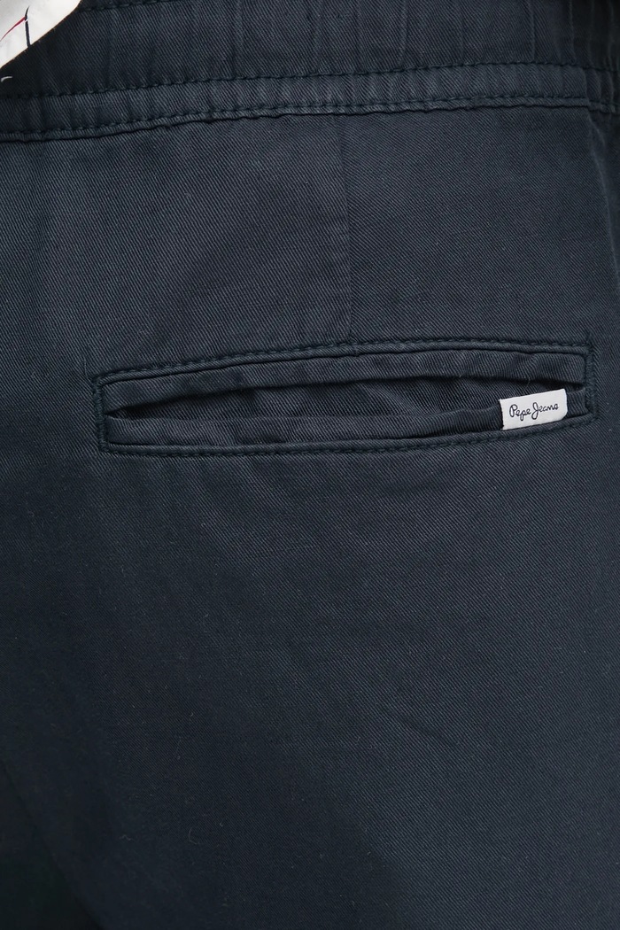 Lanene kratke hlače Pepe Jeans RELAXED LINEN SMART SHORTS mornarsko plava PM801093