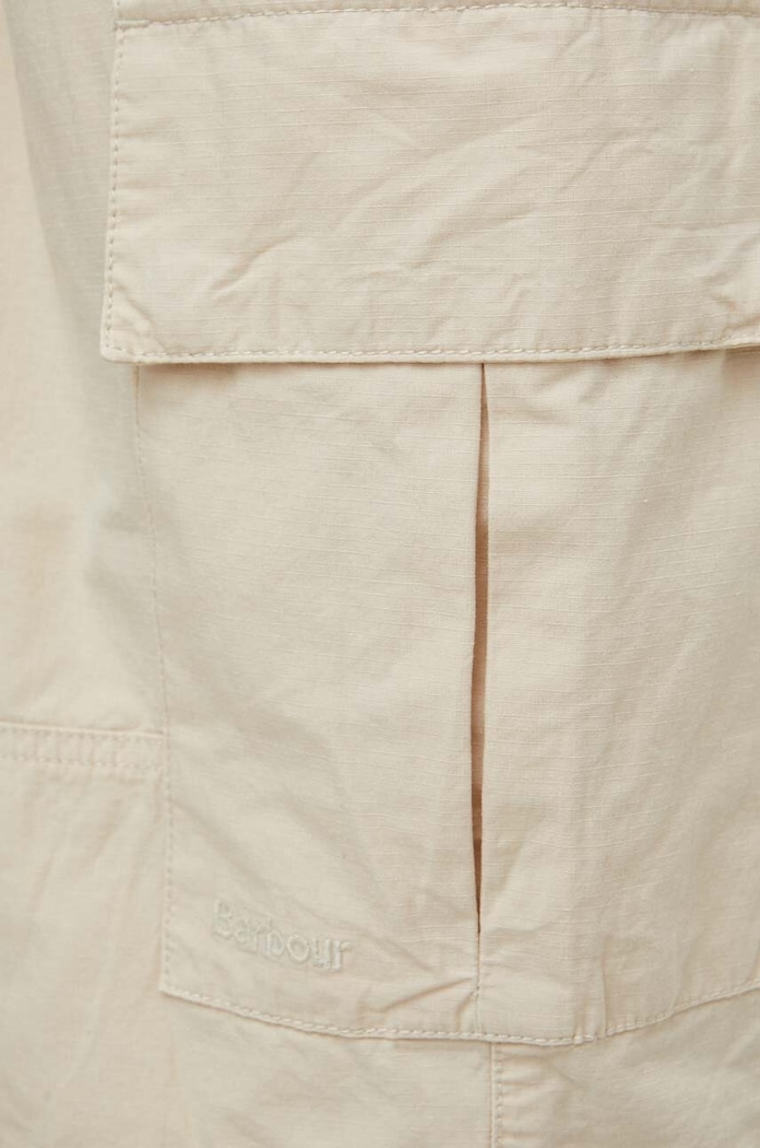 Pamučne kratke hlače Barbour Essentials bež MST0023