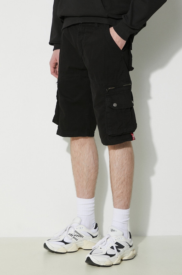 Bavlnené šortky Alpha Industries čierna 136250