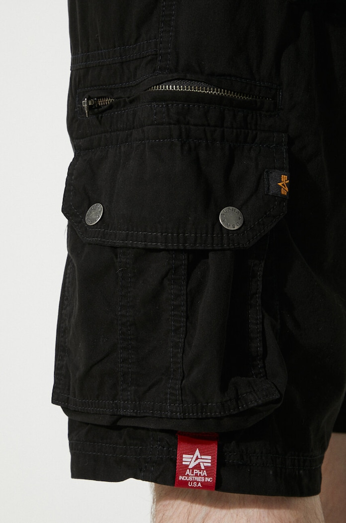 Bavlnené šortky Alpha Industries 136250 čierna