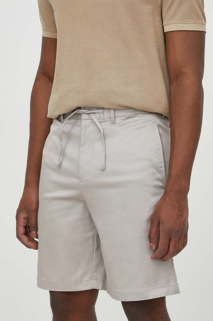 Σορτς Calvin Klein με ελαστάν μπεζ K10K112840
