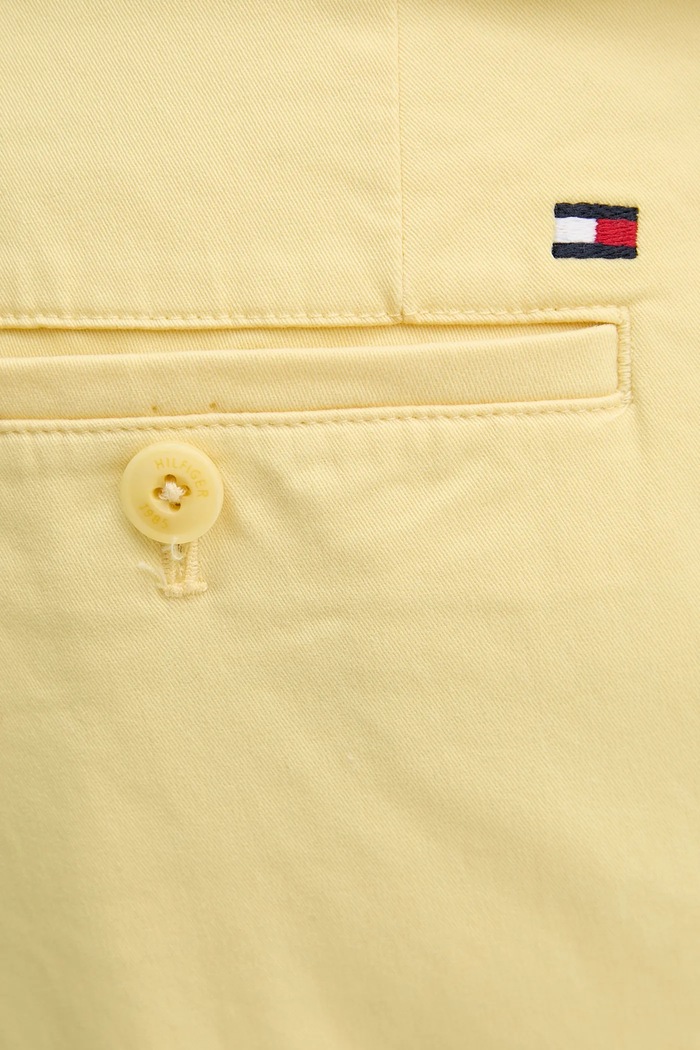 Tommy Hilfiger szorty żółty MW0MW23568