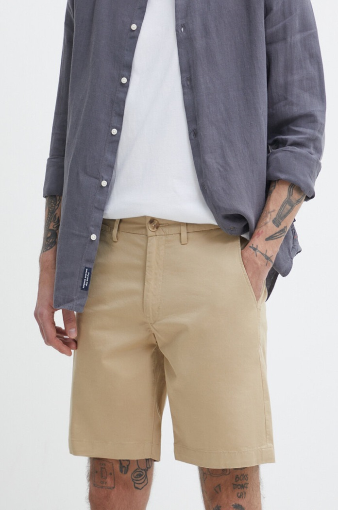 Superdry szorty z elastanem beżowy M7110422A.5YE