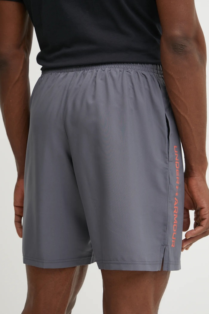 Ruházat Under Armour sportos férfi Vanish Woven 1383356 szürke