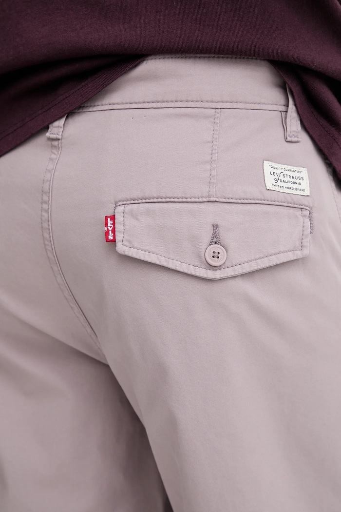 Levi's pantaloni scurti din bumbac violet A4661