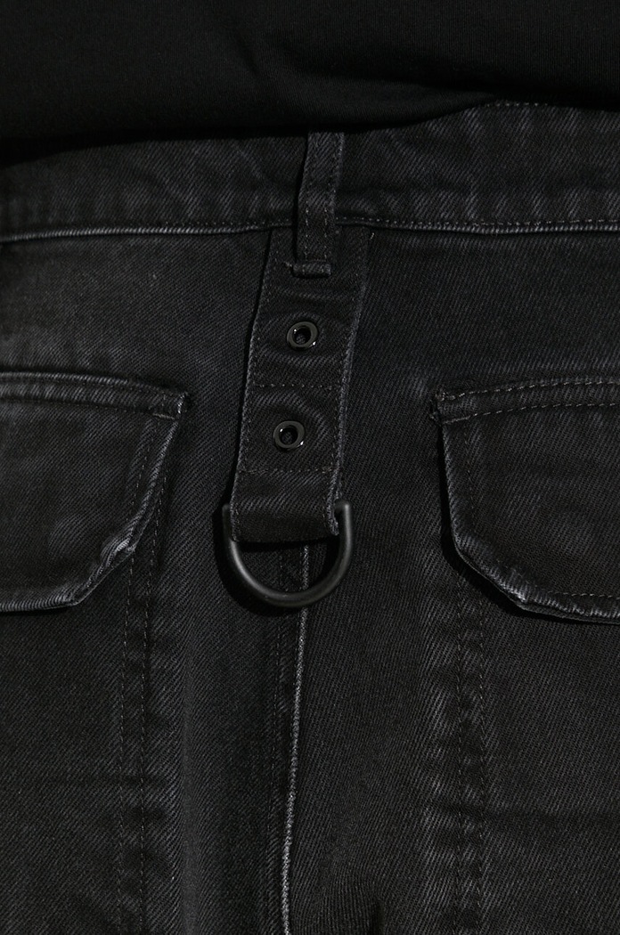VETEMENTS denim shorts Multipocket Cargo Denim Shorts UE64SS100B black