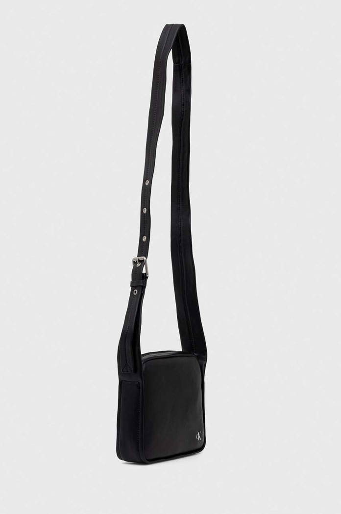 Τσάντα Calvin Klein Jeans K60K611468 μαύρο SS24