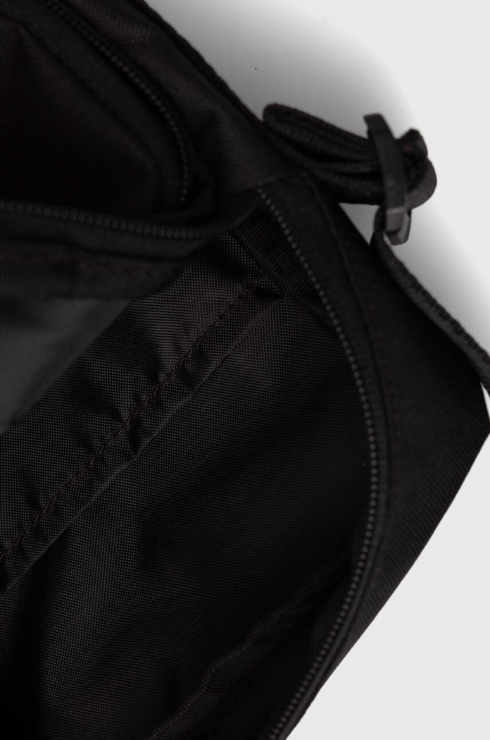 Under Armour saszetka czarny 1381912
