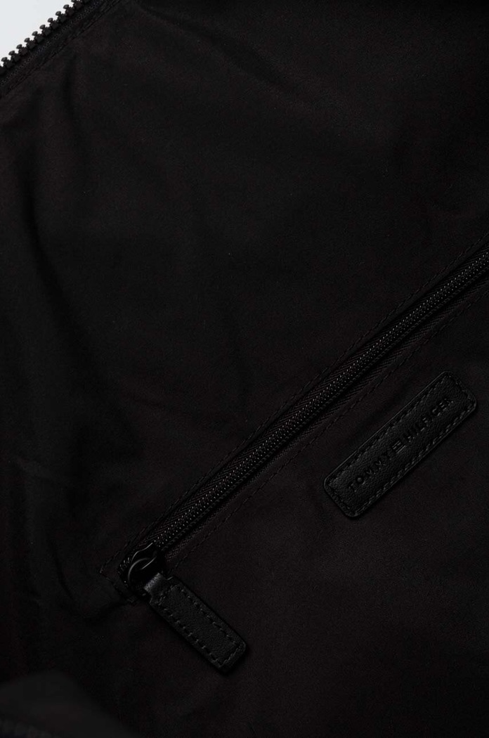 Tommy Hilfiger táska AM0AM11795 fekete