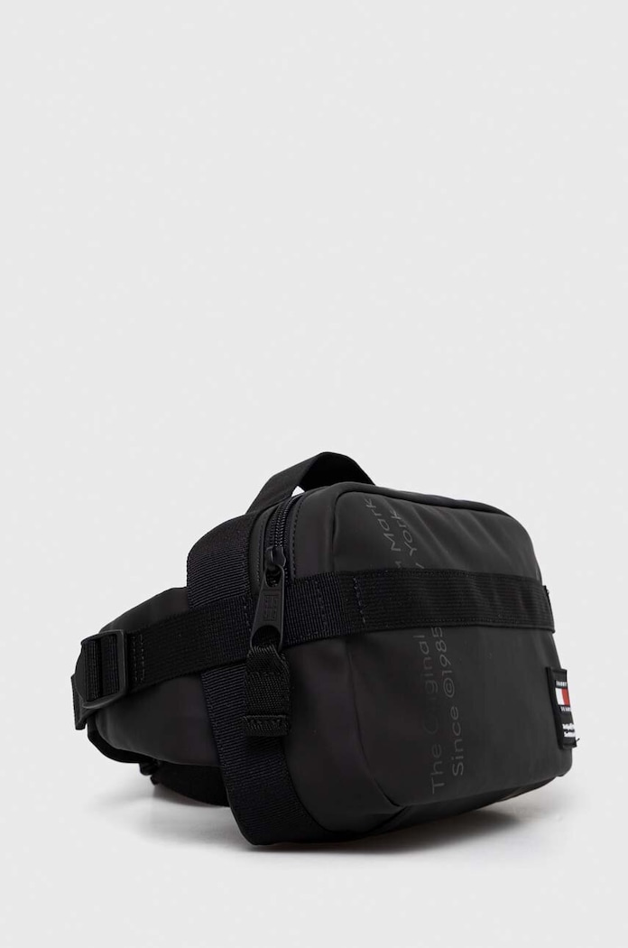 Tommy Jeans nerka AM0AM11963 czarny SS24