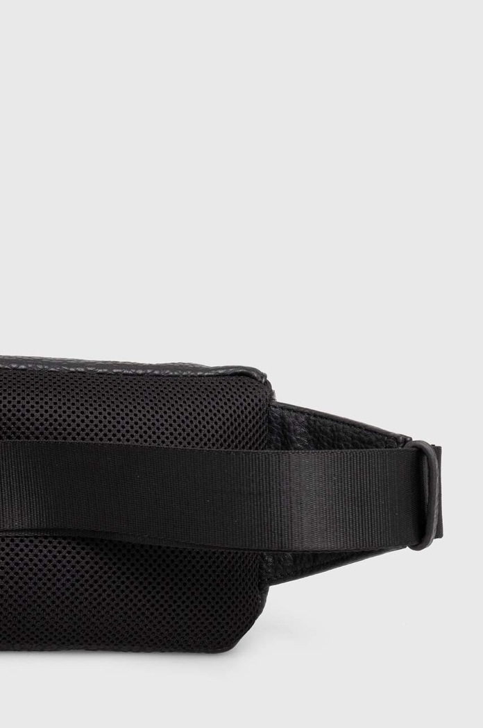 Dodatki Torbica za okoli pasu Armani Exchange 952612.CC828 črna