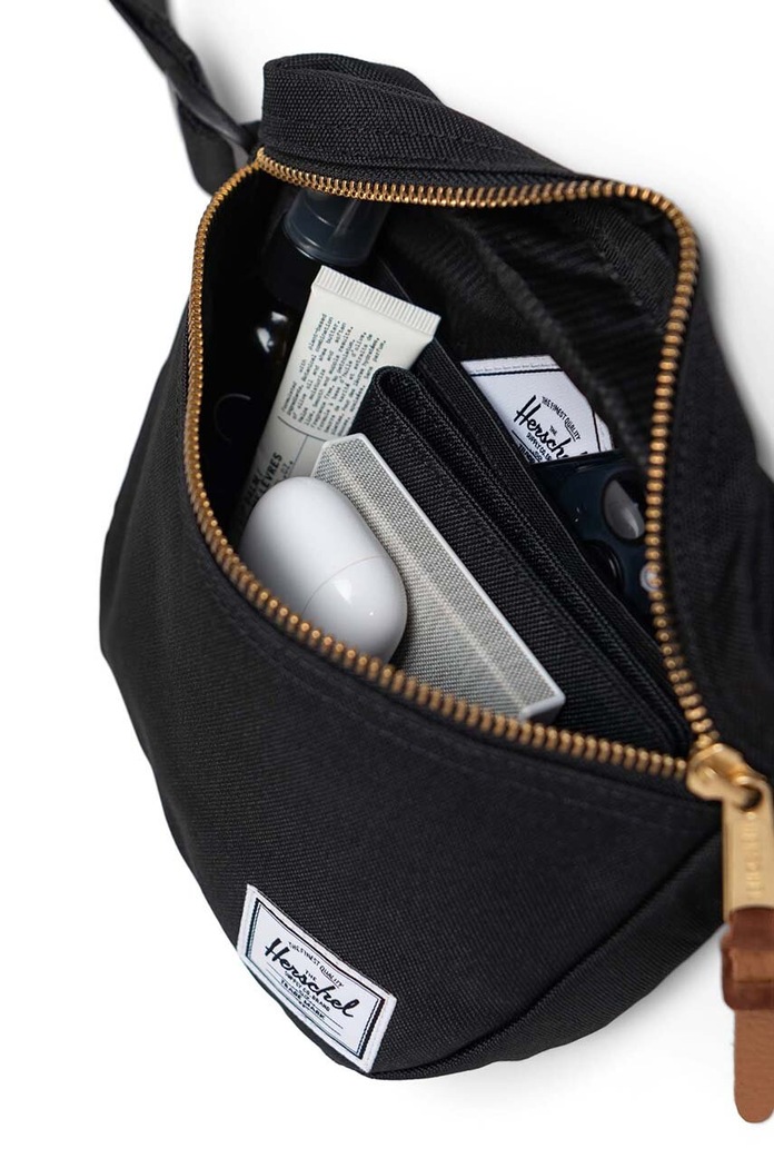 Herschel övtáska Settlement Hip Pack fekete 11409.00001.OS