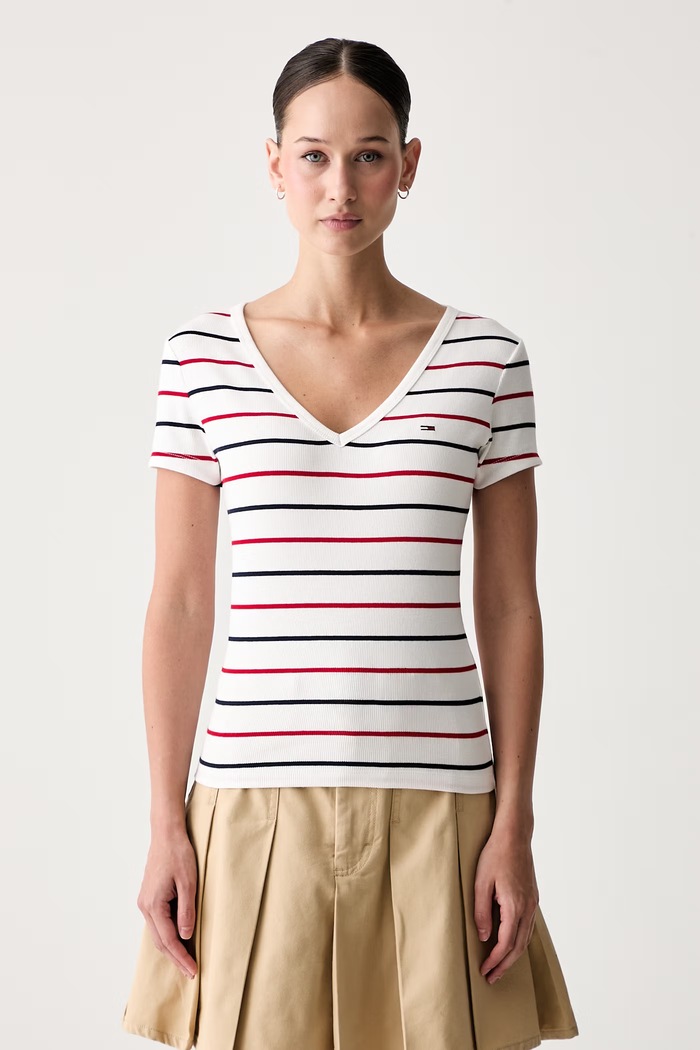 Tommy Jeans T-shirt damski bawełniany z elastanem biały DW0DW17385