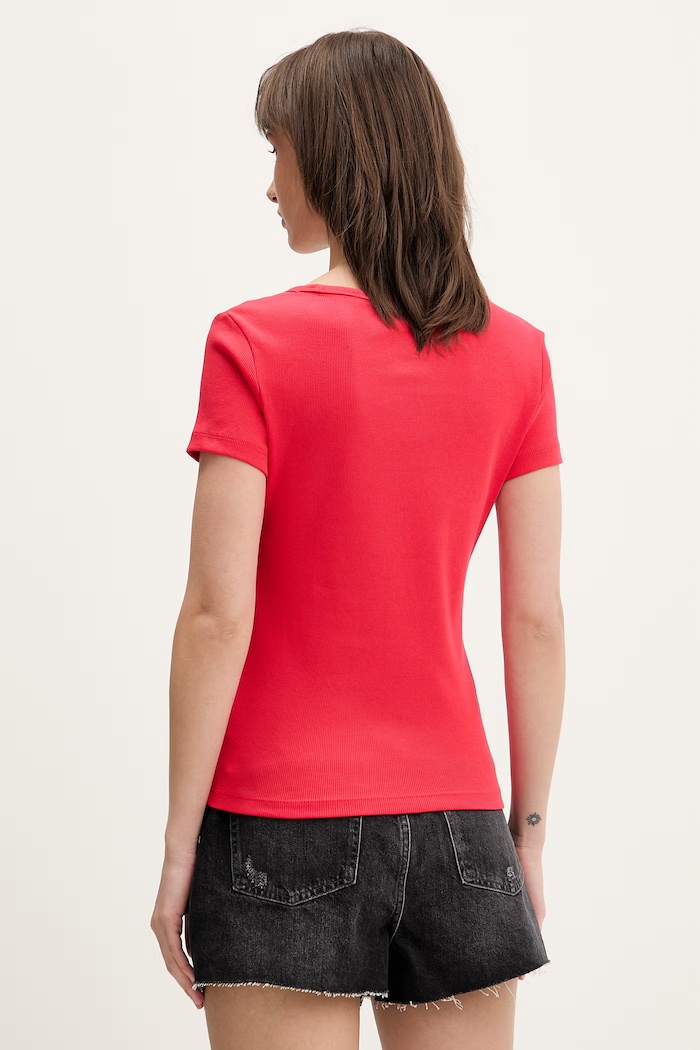 Ρούχα Tommy Jeans T-shirt Γυναικείο βαμβακερό με ελαστάν DW0DW17385 κόκκινο