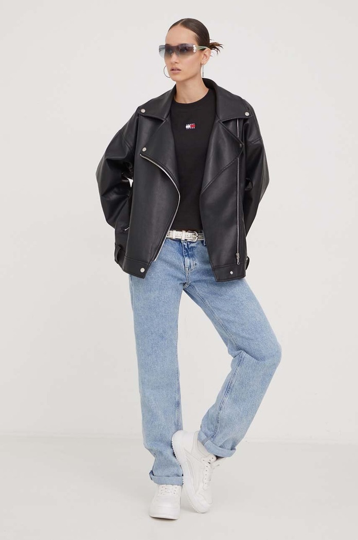 Tričko Tommy Jeans DW0DW17391 černá AW24