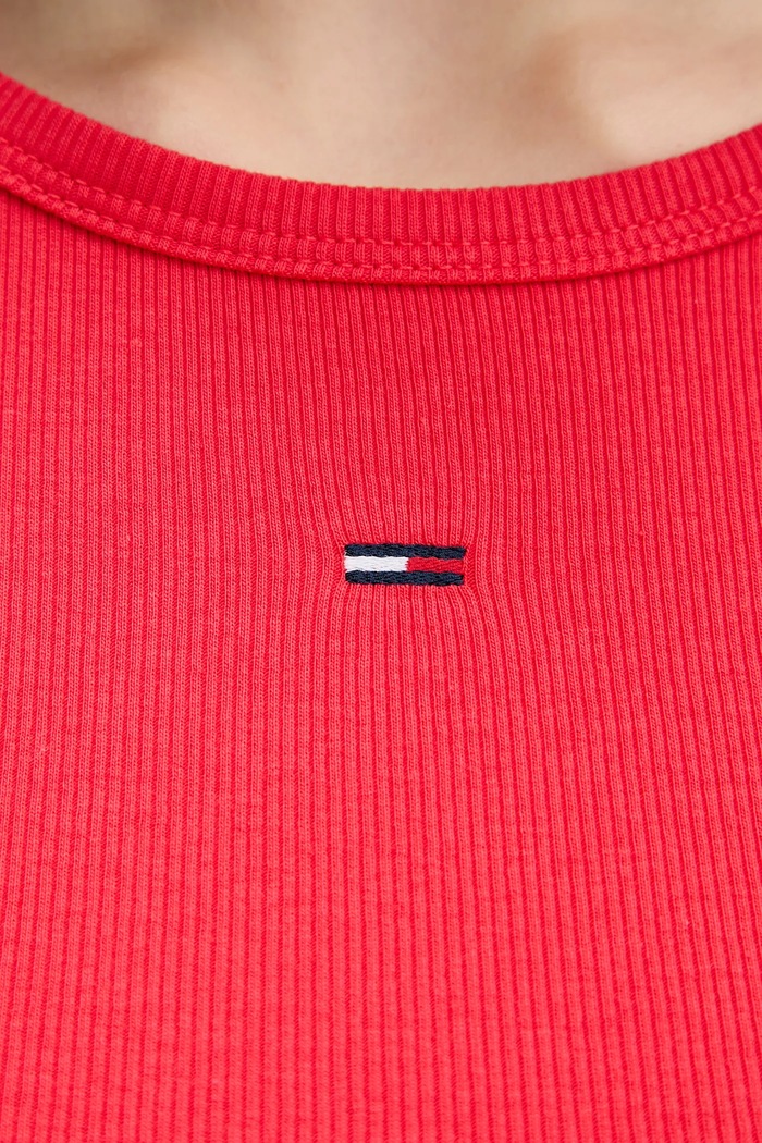 Tommy Jeans basic tričko dámske bavlnené s elastanom DW0DW17383 červená