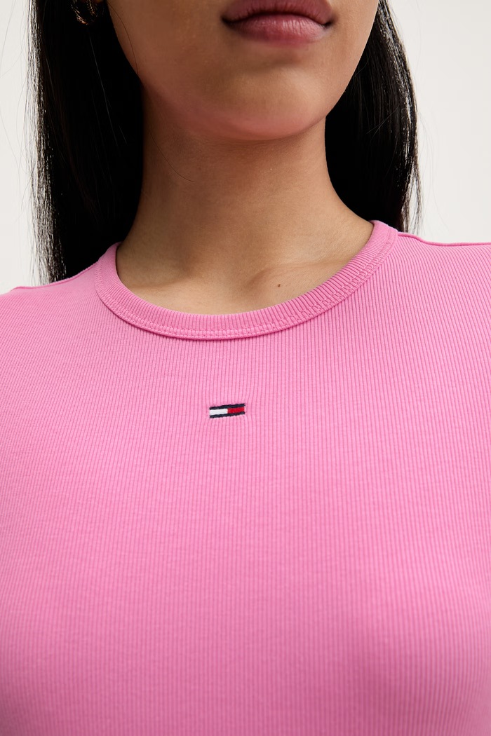 Tommy Jeans Basic t-shirt γυναικείο βαμβακερό με ελαστάν DW0DW17383 ροζ