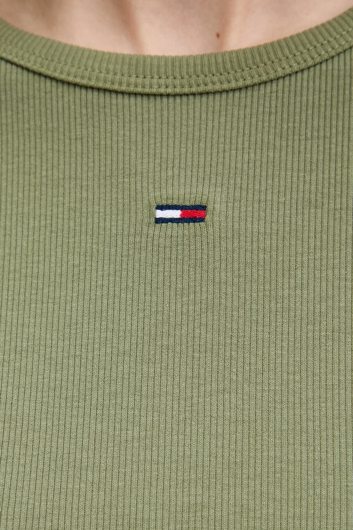 Tommy Jeans тениска basic дамска от памук с еластан DW0DW17383 зелен