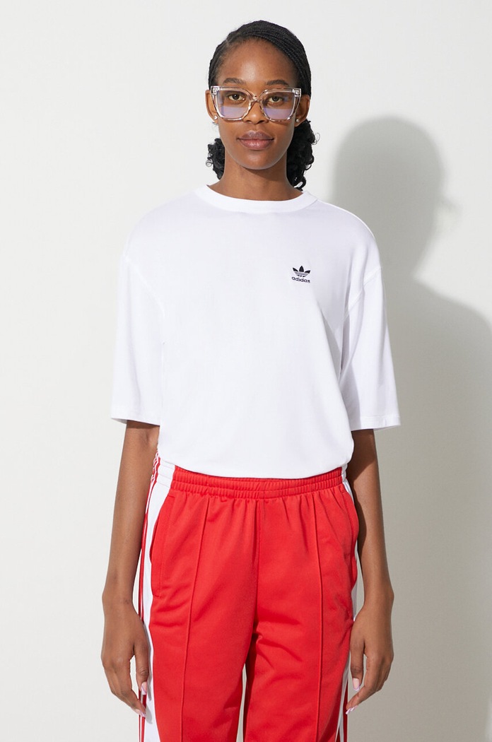 adidas Originals t-shirt Trefoil Tee relaxed beige IR8064