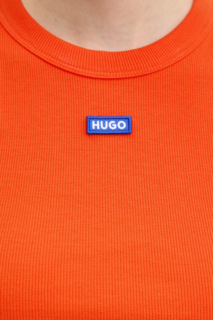 HUGO Blue crop top dámsky bavlnený s elastanom Baby Tank_B 50511450 oranžová
