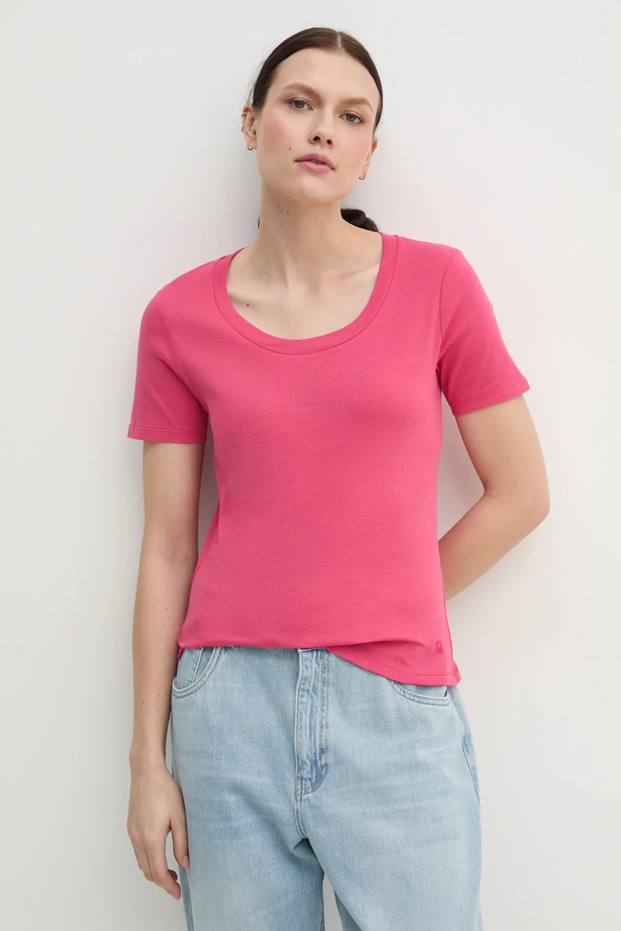 Памучна тениска United Colors of Benetton вталена розов 3GA2D1066