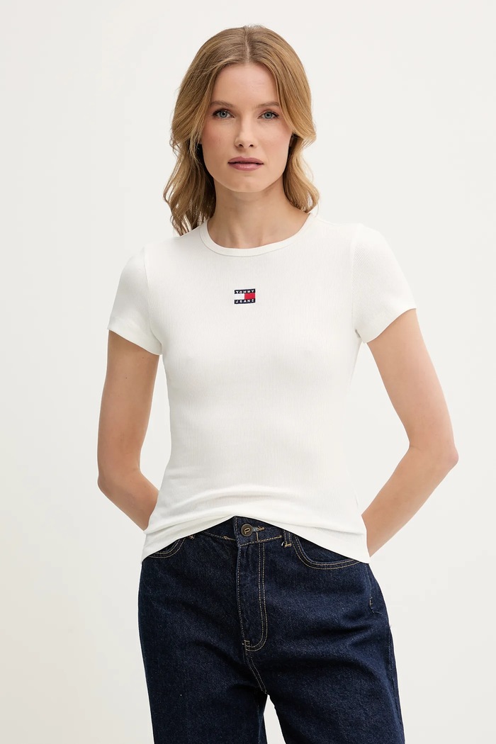 Tommy Jeans tričko dámske bavlnené s elastanom nášivka biela DW0DW17881