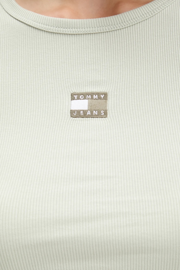 Tommy Jeans tričko dámske bavlnené s elastanom DW0DW17881 zelená