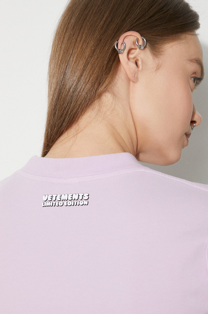 Sisley t-shirt Bubble Gum Logo Fitted WE64TR310P