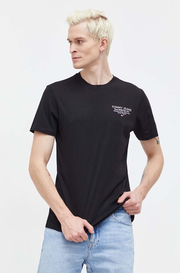 Bavlněné tričko Tommy Jeans černá DM0DM18265