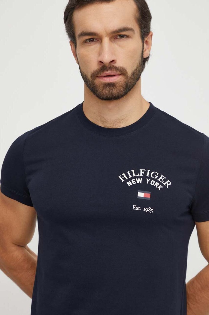 Bavlněné tričko Tommy Hilfiger MW0MW33689 námořnická modř SS24