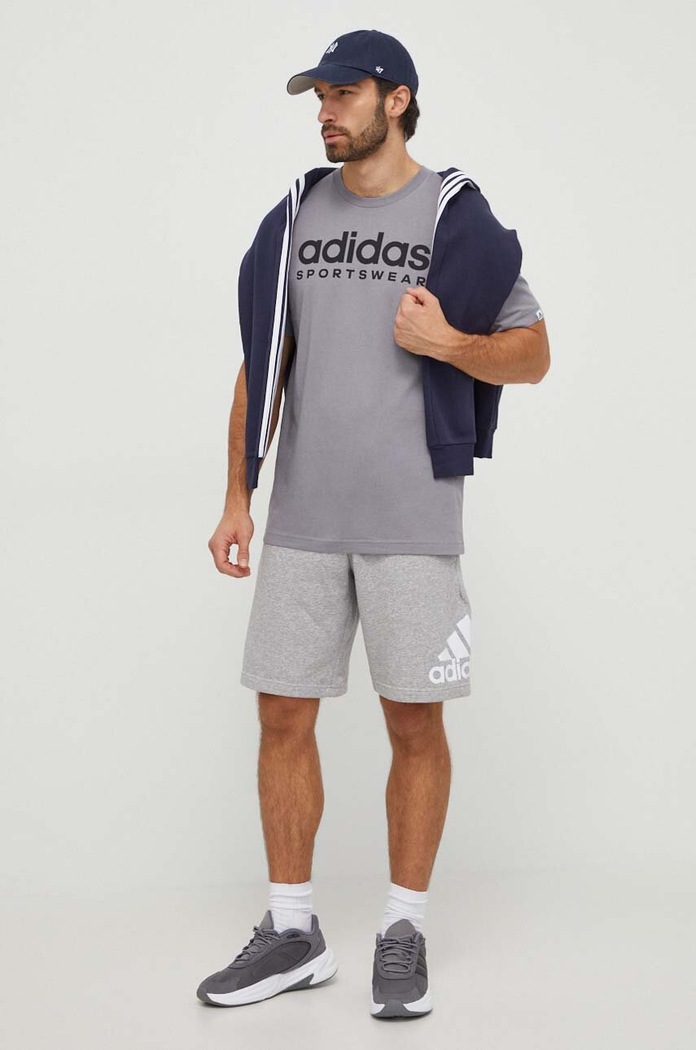 Bavlnené tričko adidas IW8836 sivá AW24