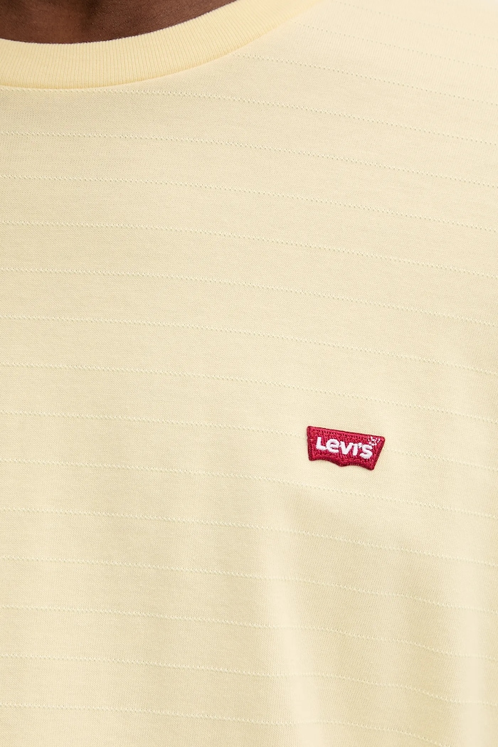 Pamučna majica Levi's 56605 zlatna