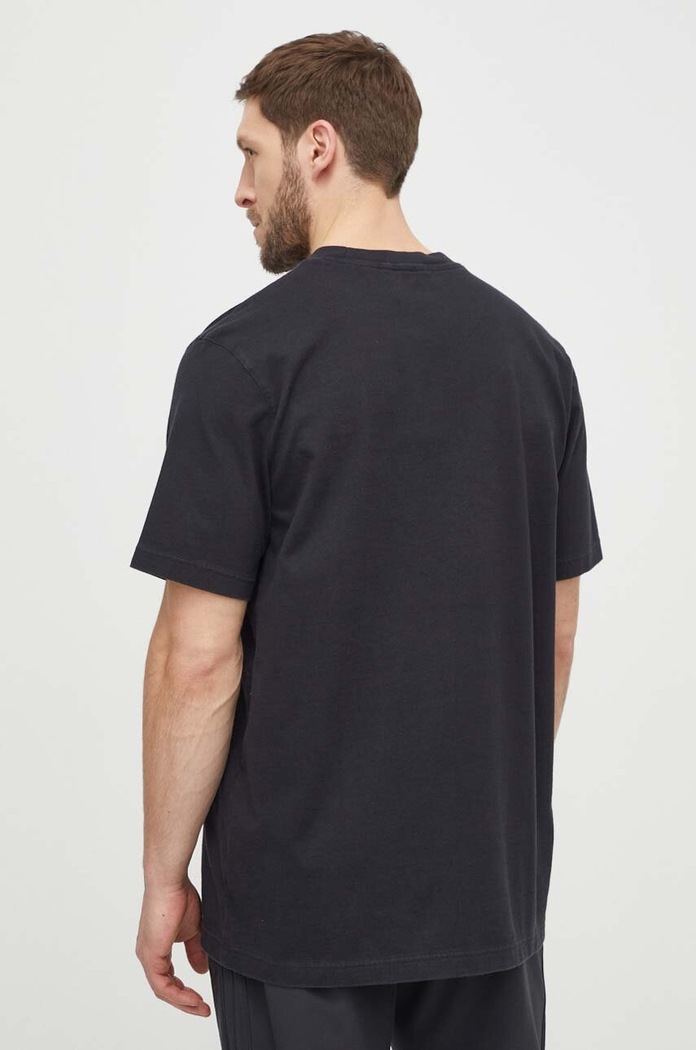 Ρούχα Βαμβακερό μπλουζάκι adidas Originals Trefoil Tee IU2347 μαύρο