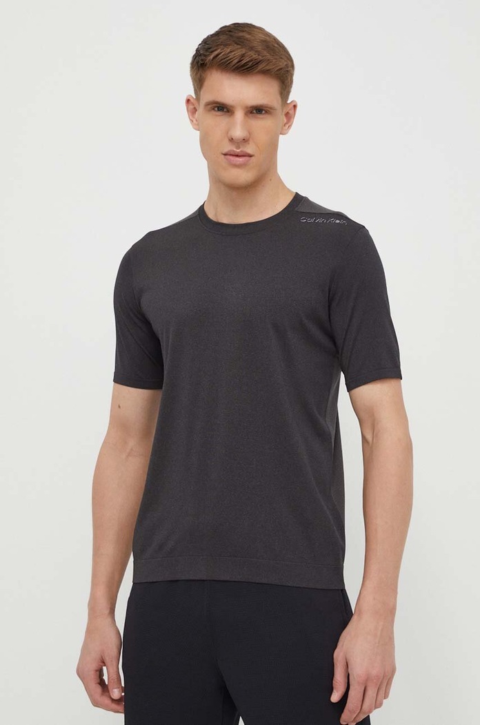 Kratka majica za vadbo Calvin Klein Performance Brez vzorca črna 00GMS4K164