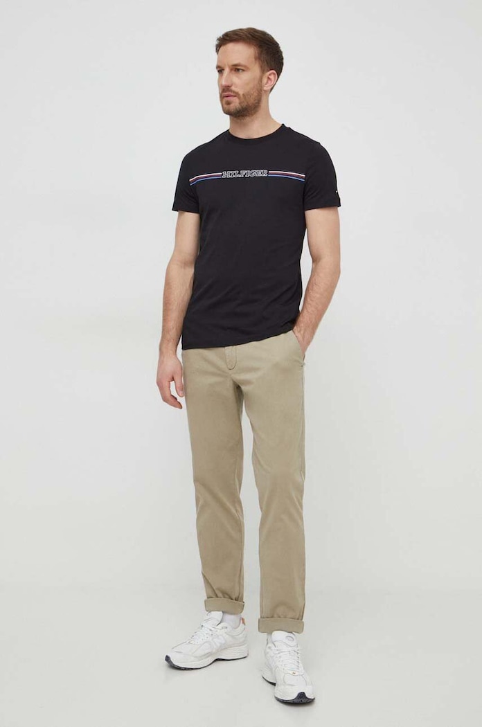 Bavlnené tričko Tommy Hilfiger MW0MW34428 čierna SS24