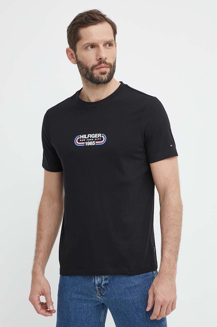 Bavlnené tričko Tommy Hilfiger MW0MW34429 čierna SS24