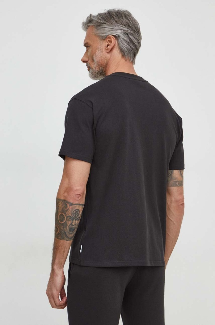 Ρούχα Βαμβακερό μπλουζάκι Puma 624009 μαύρο