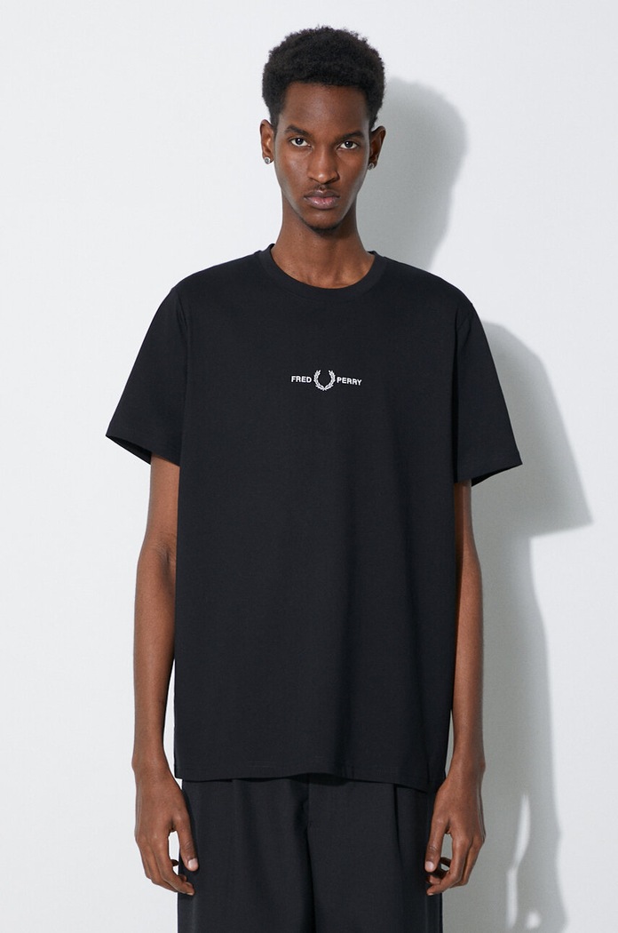 Fred Perry pamut póló Embroidered T-Shirt pamut fekete M4580.102