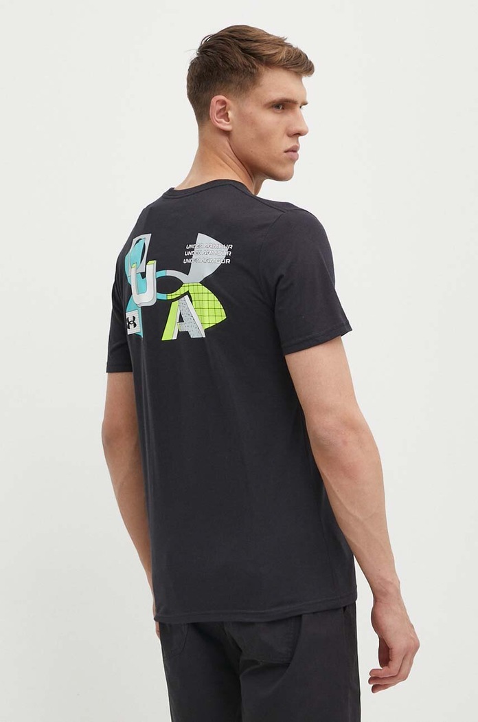 Oblečenie Tričko Under Armour 1382828 čierna