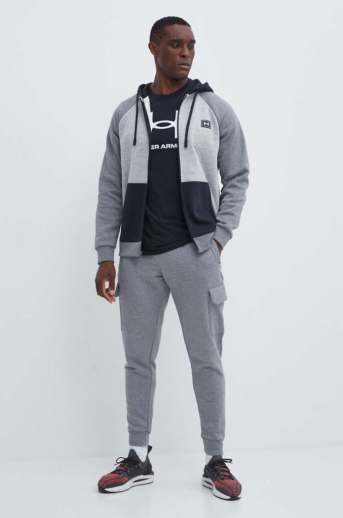 Tričko Under Armour 1382911 čierna AW25